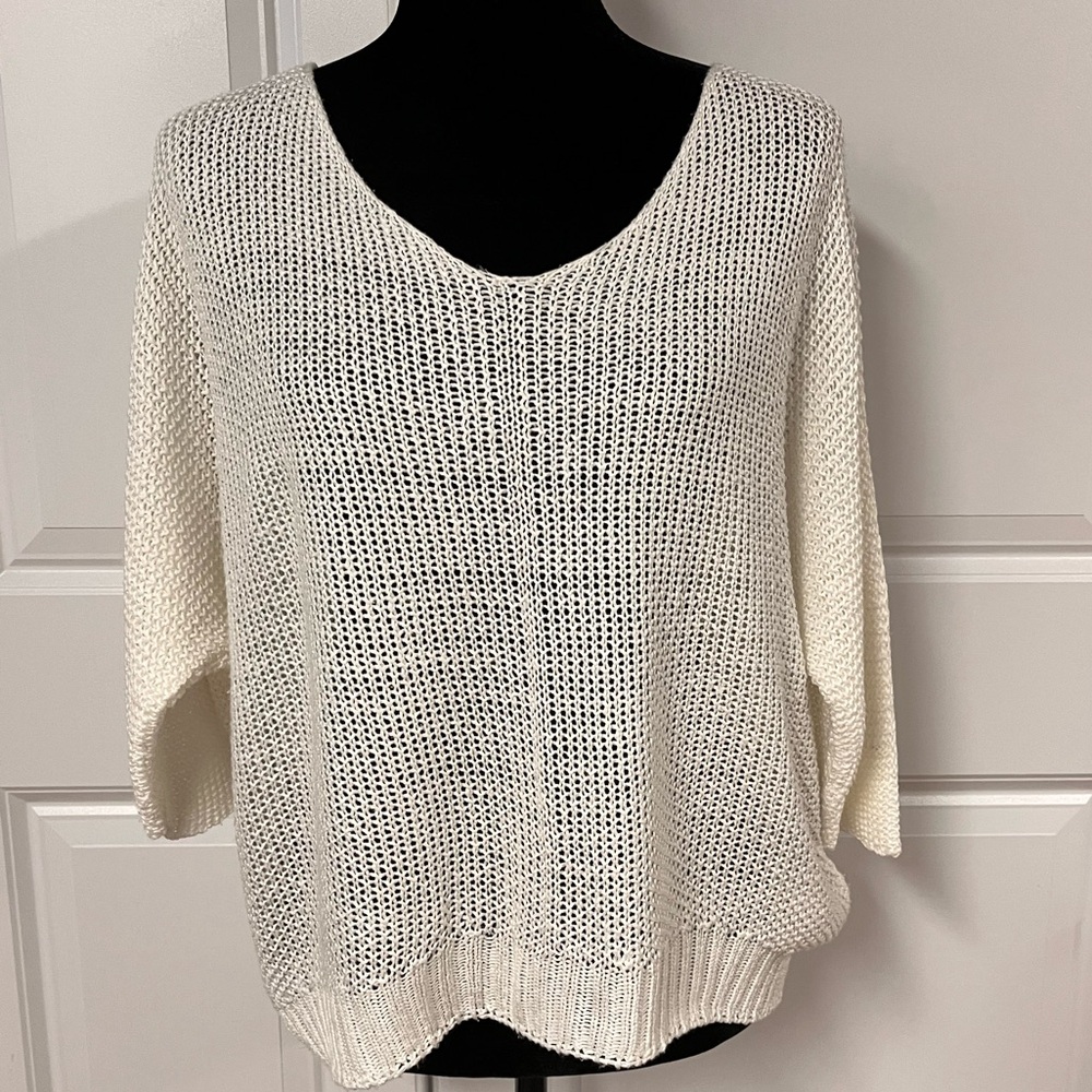 Carina Ricci Open Knit Hi-Lo Sweater